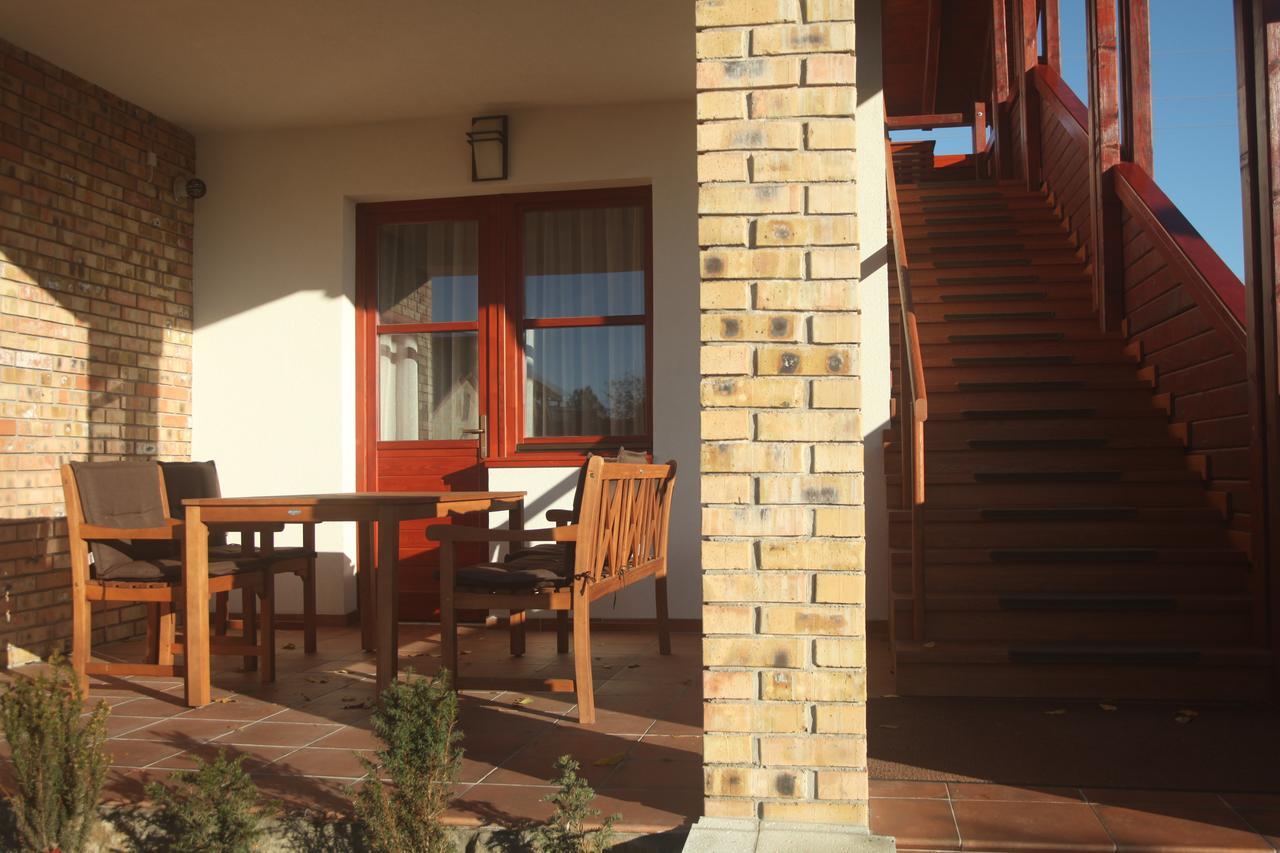 Magita Hotel Basko Екстериор снимка